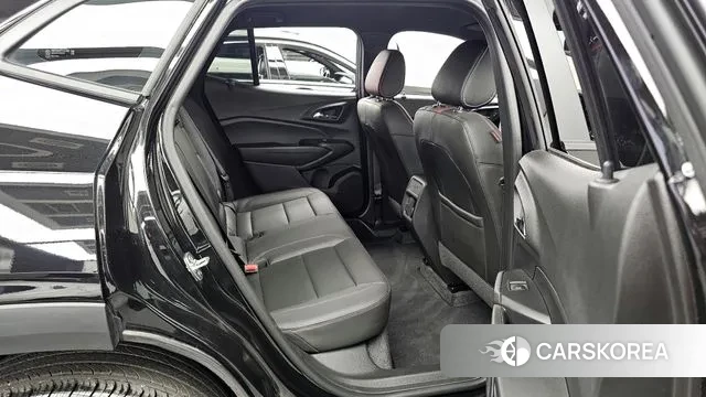 Chevrolet (GM Daewoo) Trax Crossover 2025 Черный из Кореи, фото 3