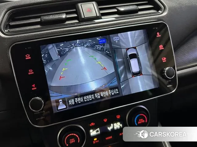 Nissan Leaf (ZE1) 2019 Серебристо-серый из Кореи, фото 3