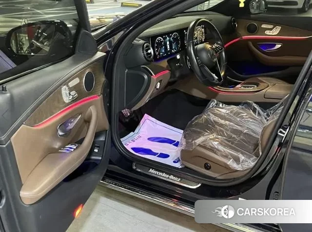 Mercedes-Benz E-Class W213 2022 Синий из Кореи, фото 3