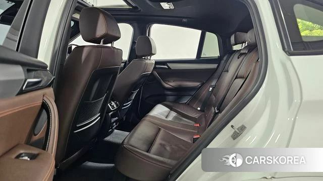 BMW X4 (F26) 2018 Белый из Кореи, фото 3