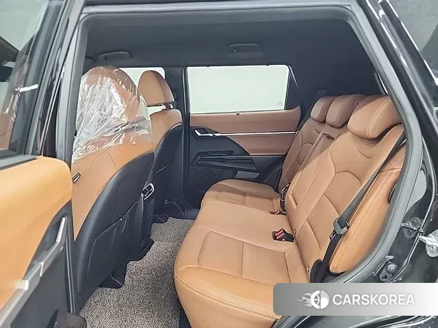 Ssangyong Torres 2024 Черный из Кореи, фото 3