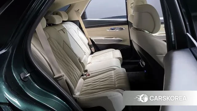 Genesis GV70 2022 Зеленый из Кореи, фото 3