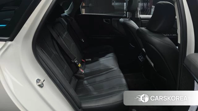 Kia K8 2023 Белый из Кореи, фото 3