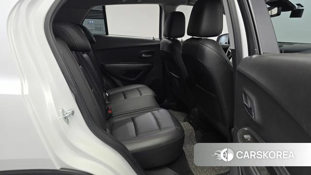 Chevrolet (GM Daewoo) The New Trax 2022 Белый из Кореи, фото 3