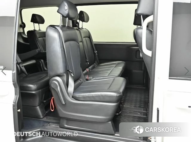 Hyundai Staria 2022 Белый из Кореи, фото 3
