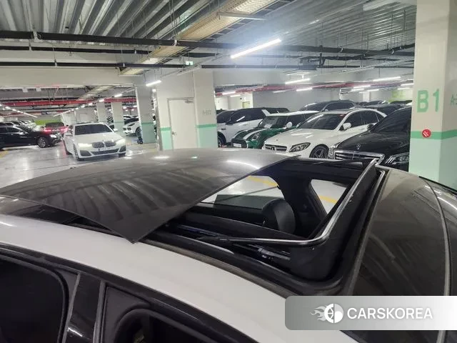 Hyundai Grandeur (GN7) 2022 Белый из Кореи, фото 3