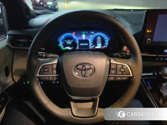 Toyota Sienna 4th Generation 2025 Серебряный из Кореи, фото 3