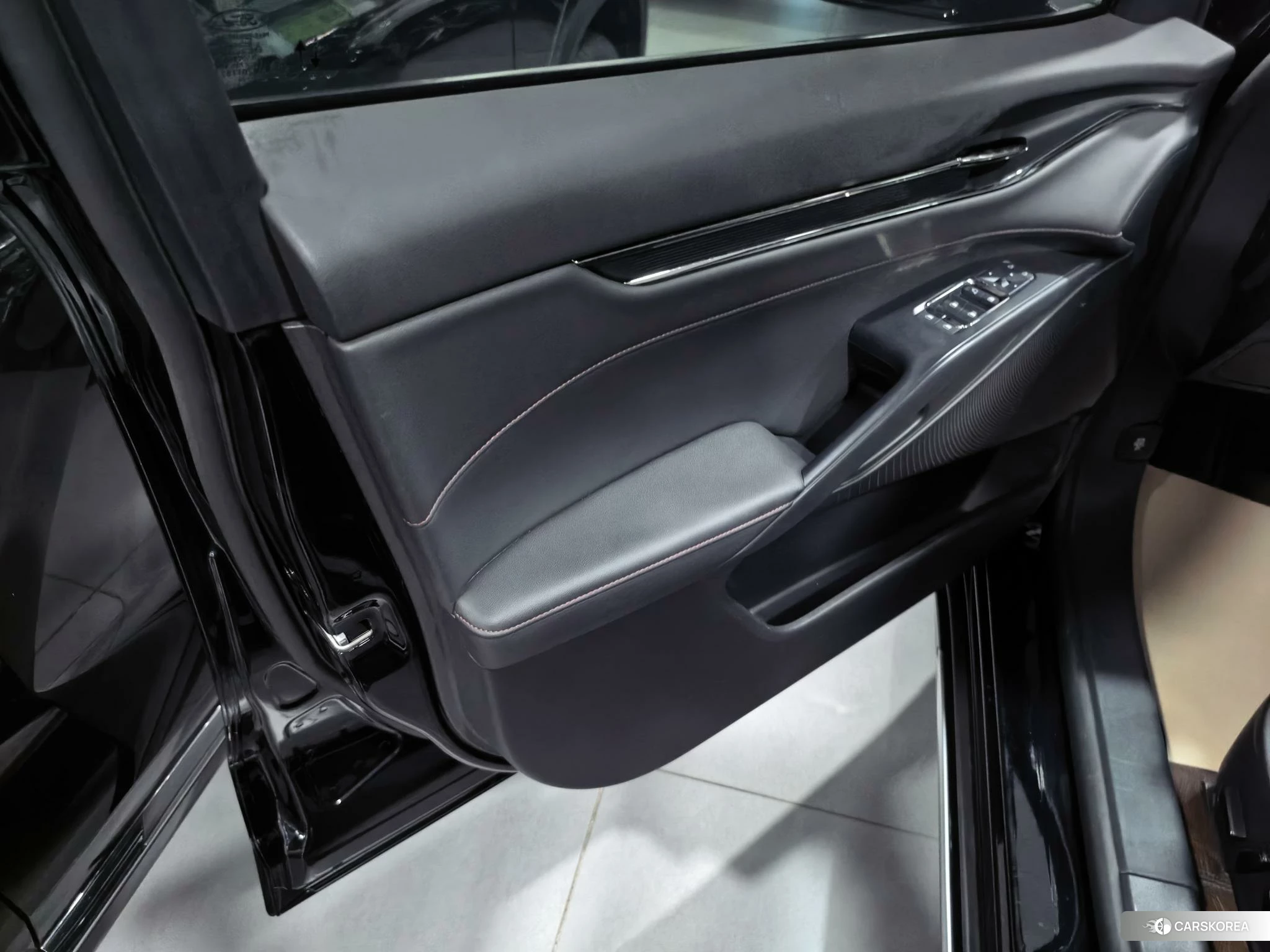 Ford Mondeo 2023 Черный из Китая, фото 3