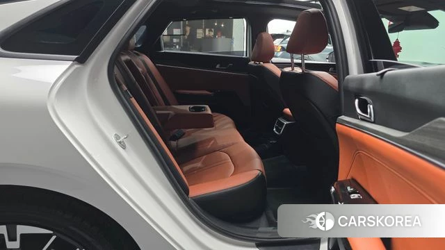 Kia The New K5 3rd generation 2025 Белый из Кореи, фото 3