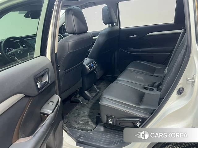 Toyota Highlander 2019 Белый из Китая, фото 3