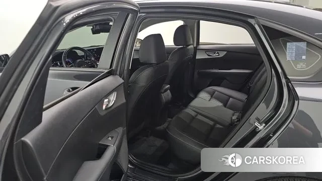 Kia The New K3 2nd generation 2021 Серый из Кореи, фото 3