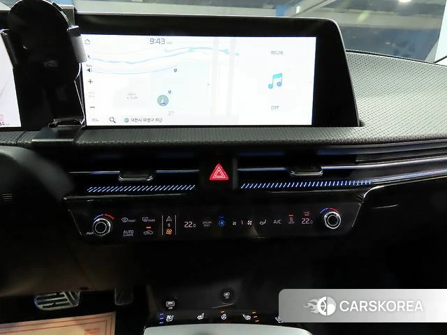 Kia EV6 2023 Белый из Кореи, фото 3