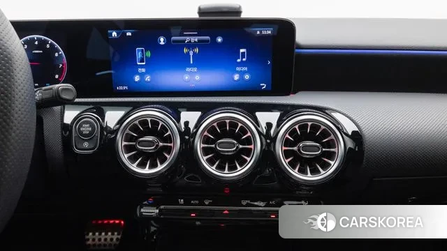 Mercedes-Benz A-Class W177 2024 Черный из Кореи, фото 3