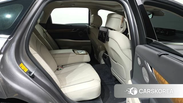 Genesis G80 (RG3) 2020 Серебряный из Кореи, фото 3