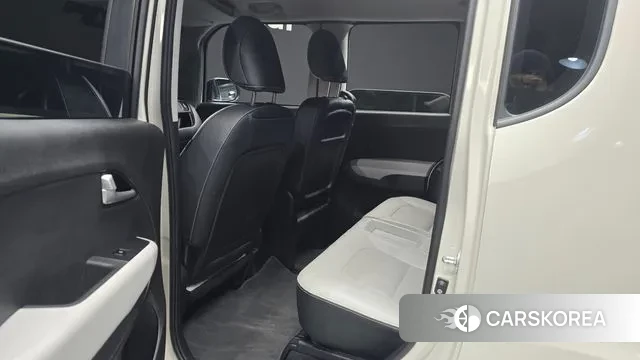 Kia The New Kia Ray EV 2023 Жемчужный цвет из Кореи, фото 3