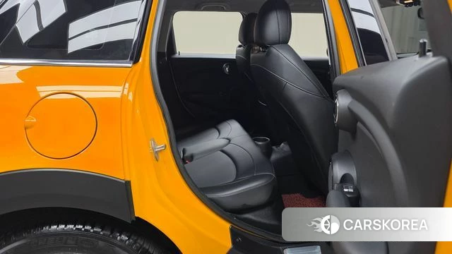 Mini Cooper 2018 Желтый из Кореи, фото 3