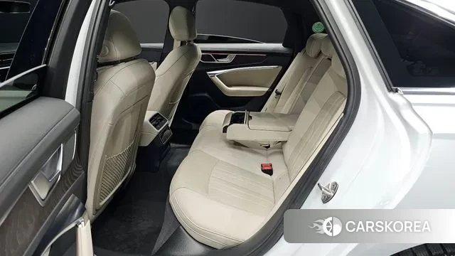 Audi A6 (C8) 2023 Белый из Кореи, фото 3