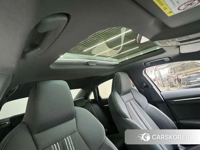 Audi A3 2023 Темно-серый из Китая, фото 3