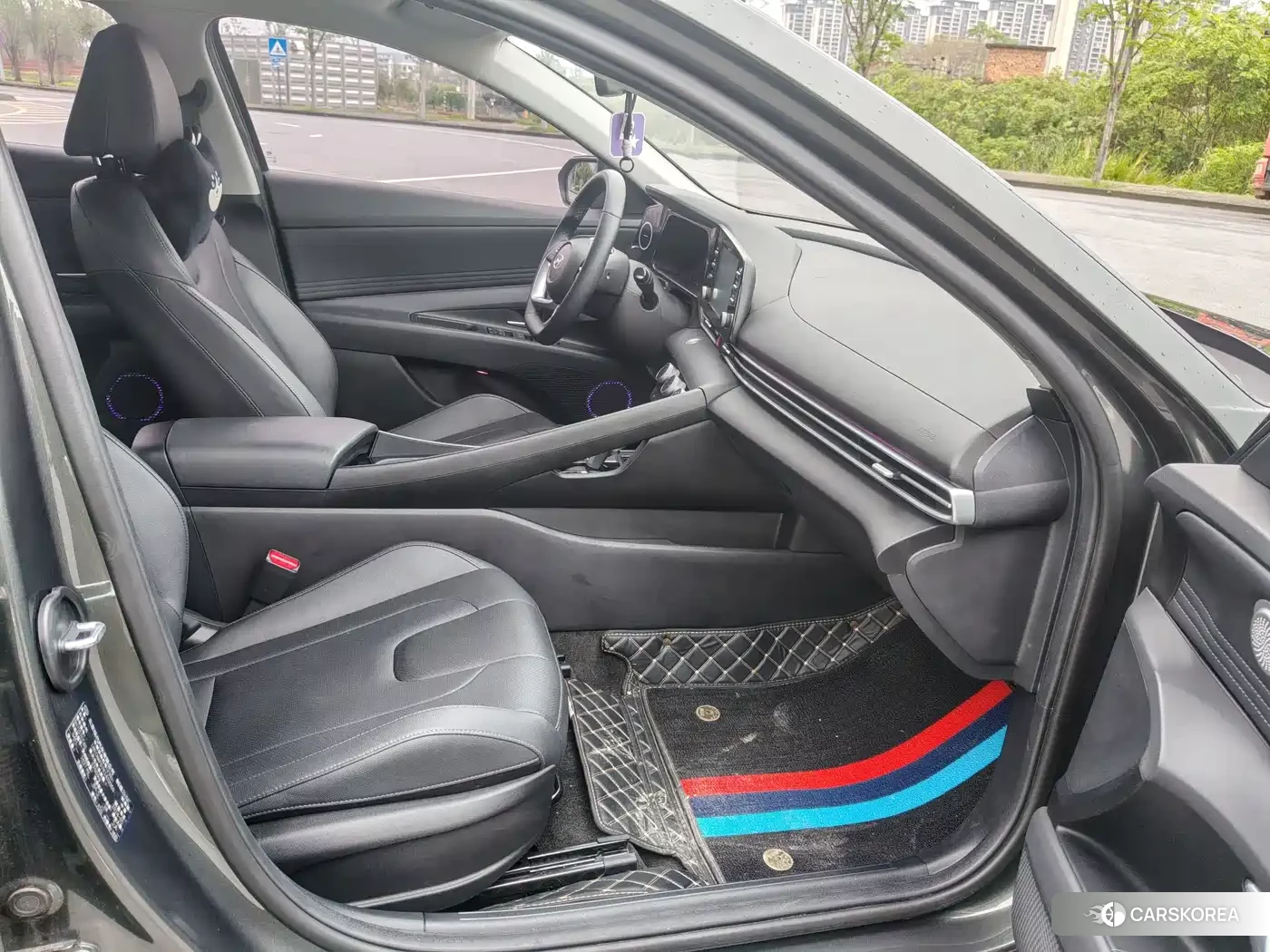 Hyundai Elantra 2024 Silver/gray из Китая, фото 3