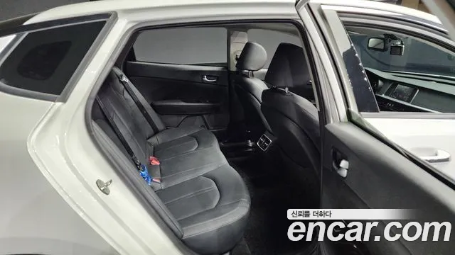 Kia The New K5 2nd generation 2018 Белый из Кореи, фото 3