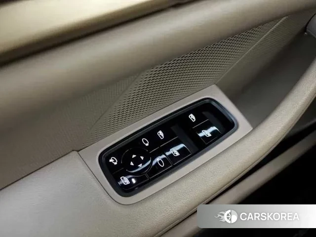 Porsche Taycan 2021 Черный из Кореи, фото 3