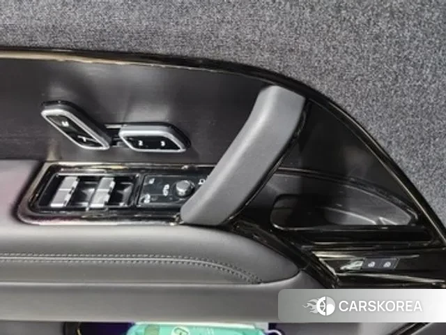 Land Rover Range Rover Sport 3rd Generation 2025 Черный из Кореи, фото 3