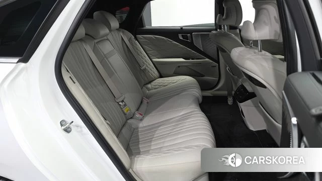 Kia K8 Hybrid 2023 Белый из Кореи, фото 3