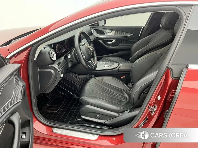 Mercedes-Benz CLS 2019 Красный из Китая, фото 3