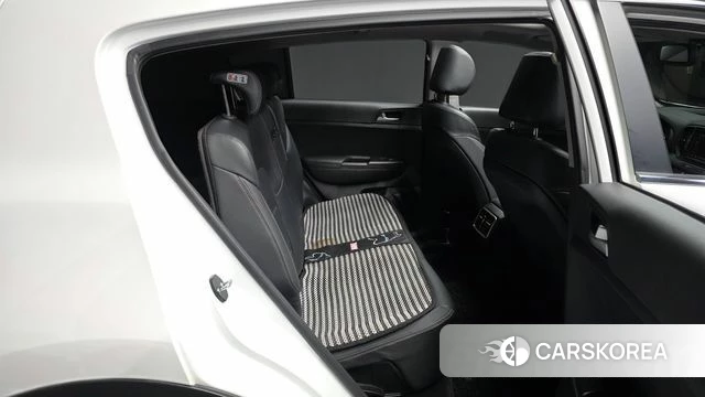 Kia Sportage 4th Generation 2018 Белый из Кореи, фото 3