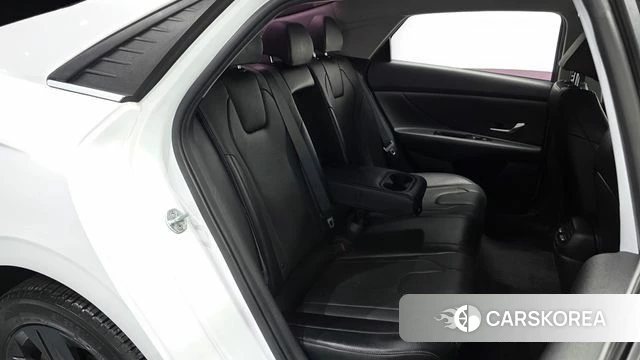 Hyundai Avante (CN7) 2021 Белый из Кореи, фото 3