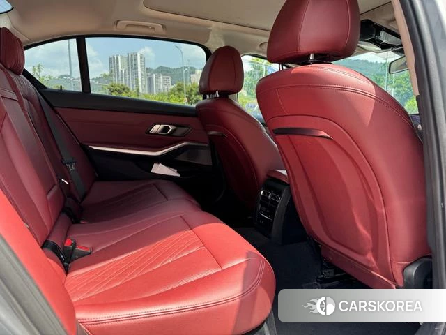 BMW i3 2023 Серебристо-серый из Китая, фото 3