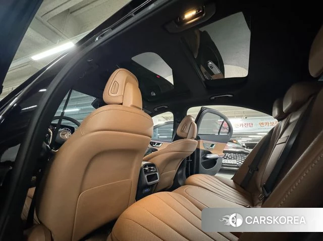 Mercedes-Benz E-Class W214 2025 Черный из Кореи, фото 3