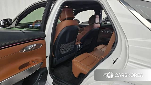 Genesis GV70 2024 Белый из Кореи, фото 3
