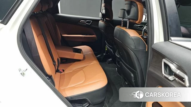 Kia Sportage 5th Generation Hybrid 2022 Белый из Кореи, фото 3