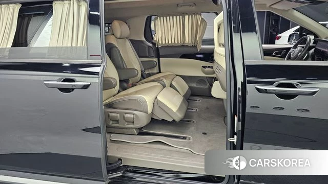 Kia Carnival 4th generation 2021 Черный из Кореи, фото 3