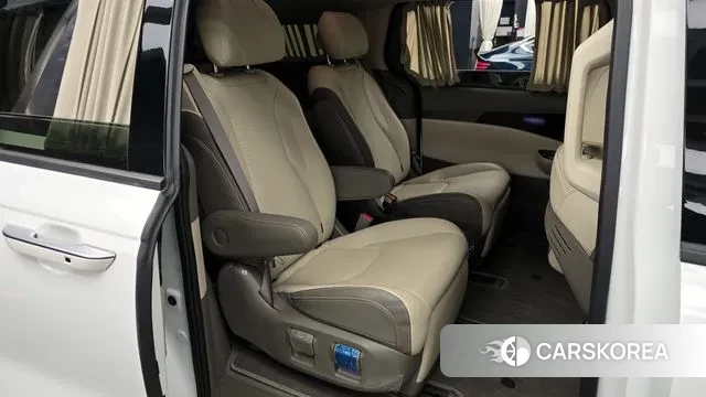 Kia Carnival 4th generation 2023 Белый из Кореи, фото 3