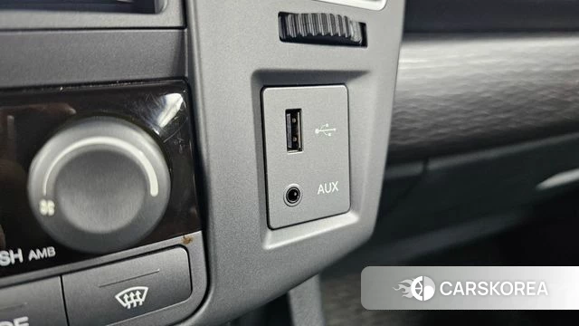 Ssangyong Korando Turismo 2018 Черный из Кореи, фото 3