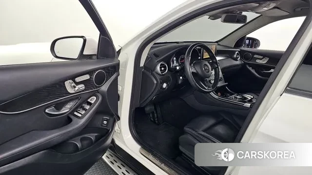 Mercedes-Benz GLC-Class X253 2019 Белый из Кореи, фото 3