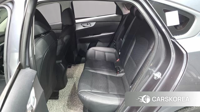 Kia The New K3 2nd generation 2021 Серый из Кореи, фото 3