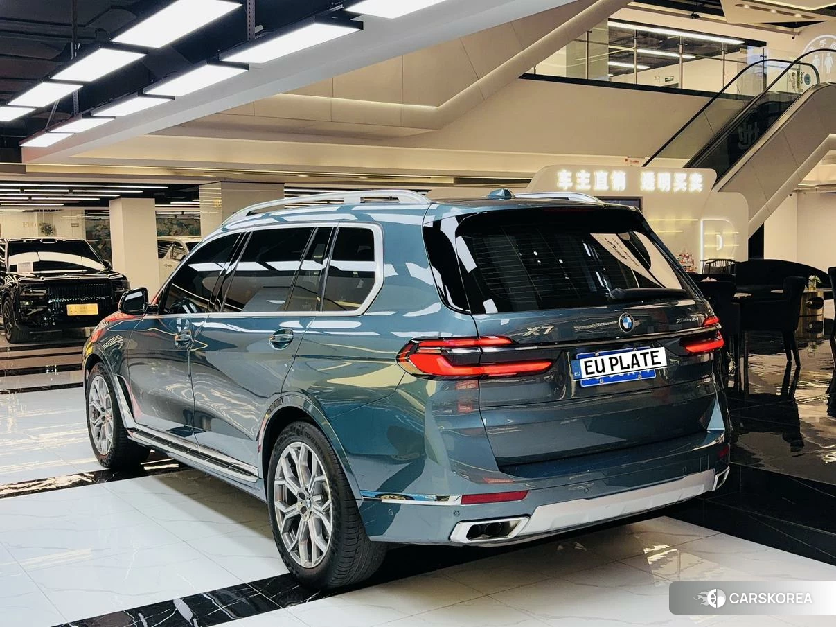 BMW X7 2022 Синий из Китая, фото 3