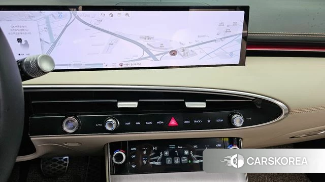 Genesis GV70 2024 Красный из Кореи, фото 3