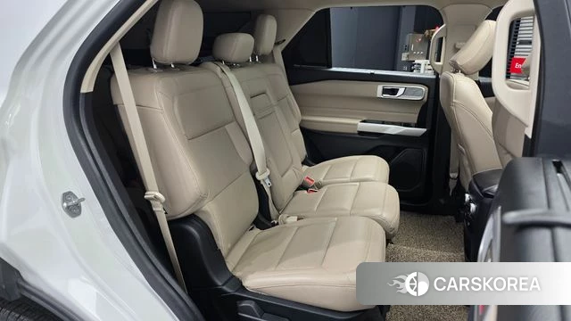 Ford Explorer 6th Generation 2020 Белый из Кореи, фото 3