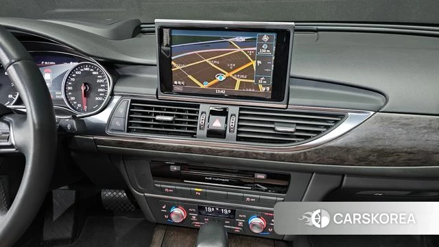 Audi New A6 2018 Белый из Кореи, фото 3
