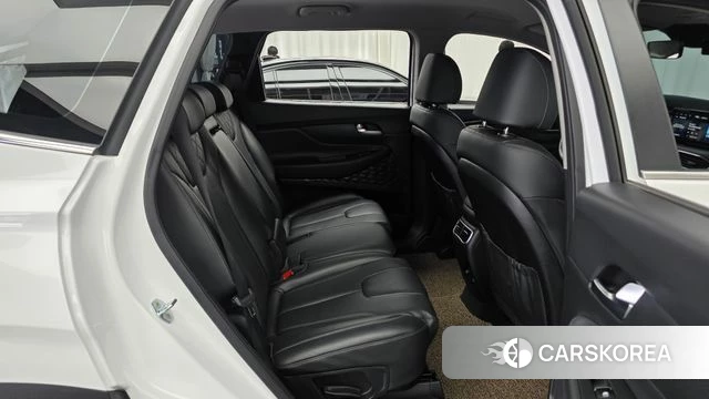 Hyundai The New Santa Fe 2022 Белый из Кореи, фото 3