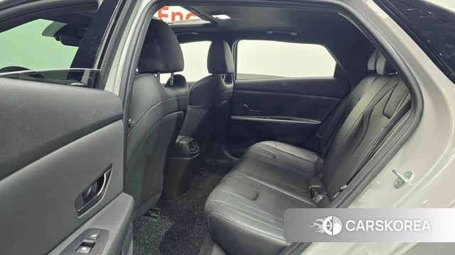 Hyundai Avante (CN7) 2022 Серебристо-серый из Кореи, фото 3
