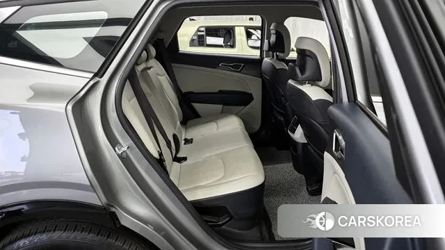 Kia Sportage 5th Generation Hybrid 2023 Серый из Кореи, фото 3