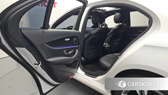 Mercedes-Benz E-Class W213 2023 Белый из Кореи, фото 3