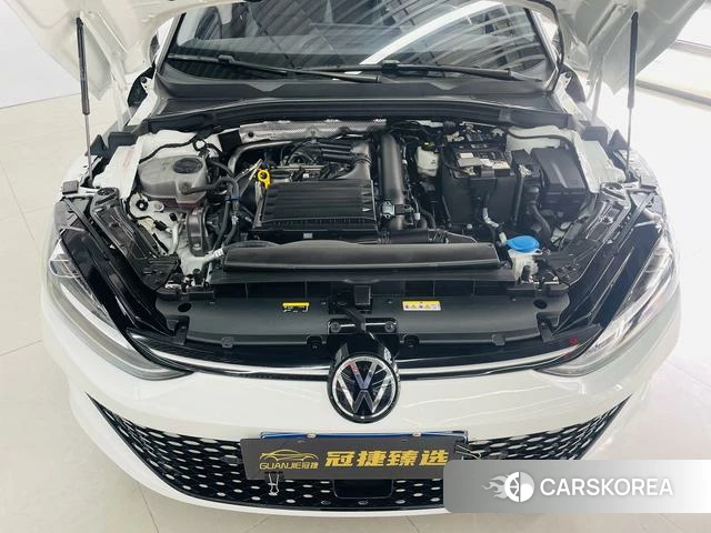 Volkswagen Lingdu 2024 Белый из Китая, фото 3