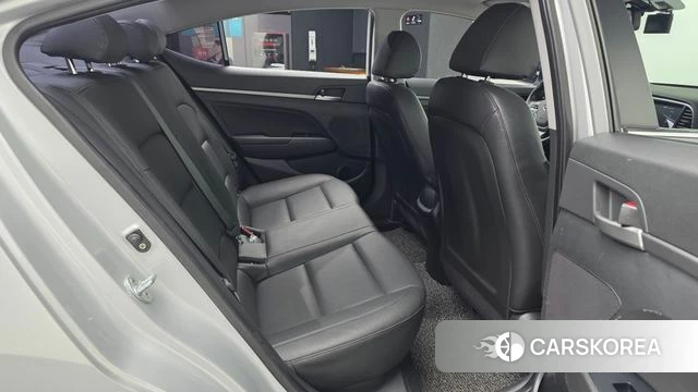 Hyundai Avante AD 2018 Серебряный из Кореи, фото 3