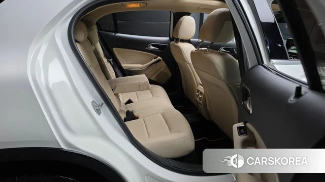 Mercedes-Benz GLA-Class X156 2019 Белый из Кореи, фото 3